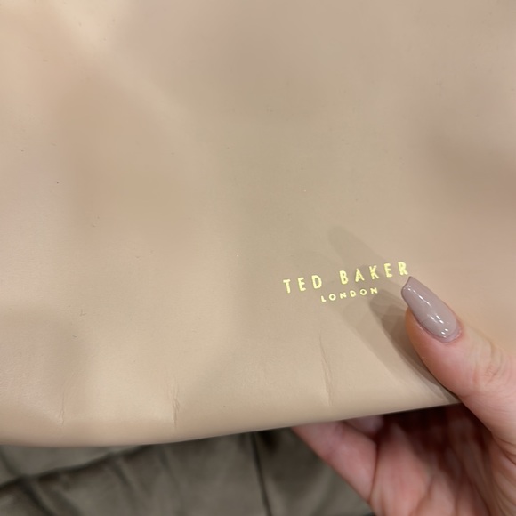 TED BAKER purse - Picture 9 of 10